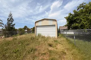 7818 Jacinto Rd, Elk Grove, CA 95758 - Photo 20