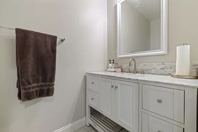 2016 Mustang Court, Plumas Lake, CA 95961 - Photo 18