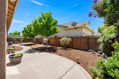 1700 Markdale Lane, Lincoln, CA 95648 - Photo 48
