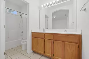5821 Ridgepoint Dr, Antelope, CA 95843 - Photo 20
