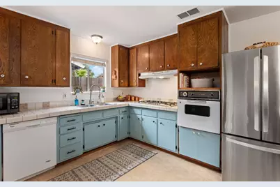 10828 Ambassador Drive, Rancho Cordova, CA 95670 - Photo 4