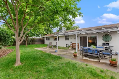 10828 Ambassador Drive, Rancho Cordova, CA 95670 - Photo 24