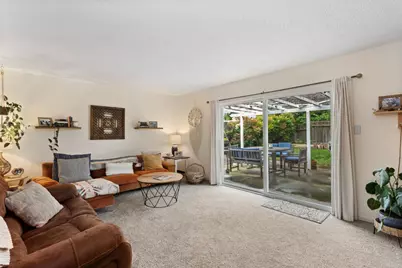 10828 Ambassador Drive, Rancho Cordova, CA 95670 - Photo 8