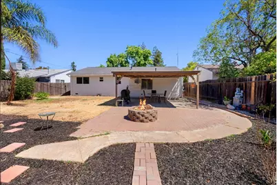 2100 Bowling Green Drive, Sacramento, CA 95825 - Photo 22