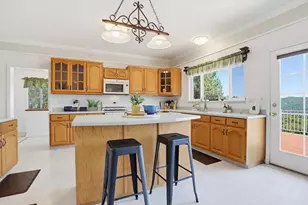 14485 Burlington Pkwy, Penn Valley, CA 95946 - Photo 36