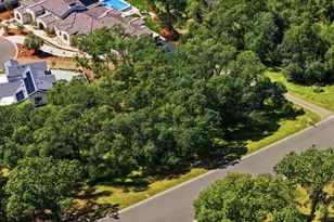 6814 Western Sierra Way, El Dorado Hills, CA 95762 - Photo 20