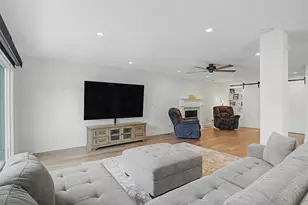 2707 Latham Dr, Sacramento, CA 95864 - Photo 20