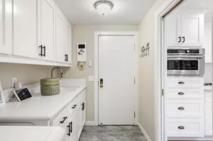 35 River Bluff Ln, Carmichael, CA 95608 - Photo 28
