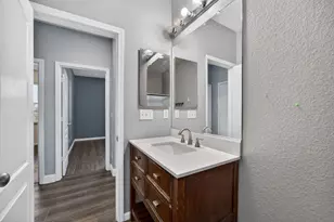 274 Crescent Moon Dr, Lathrop, CA 95330 - Photo 42