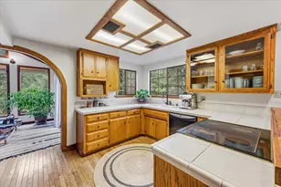 10389 Crestview Dr, Grass Valley, CA 95949 - Photo 16
