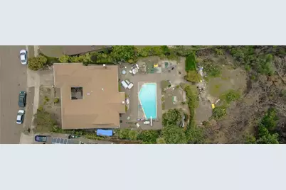 7961 Phaeton Drive, Oakland, CA 94605 - Photo 62
