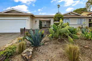 7961 Phaeton Dr, Oakland, CA 94605 - Photo 4