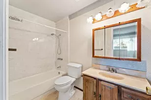 4077 Andedon Cir, Sacramento, CA 95826 - Photo 14