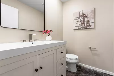 633 Woodside Sierra #1, Sacramento, CA 95825 - Photo 14