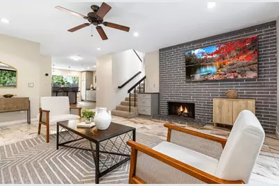633 Woodside Sierra #1, Sacramento, CA 95825 - Photo 2