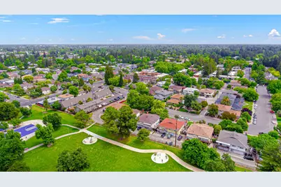 633 Woodside Sierra #1, Sacramento, CA 95825 - Photo 36