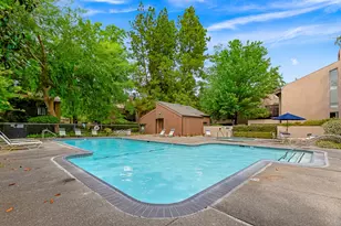 633 Woodside Sierra, Sacramento, CA 95825 - Photo 44