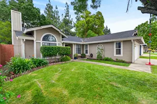 9332 Mapleview Way, Elk Grove, CA 95758 - Photo 4