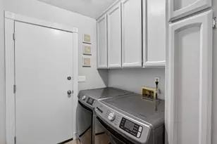 9332 Mapleview Way, Elk Grove, CA 95758 - Photo 38