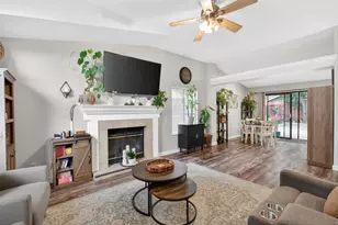 9332 Mapleview Way, Elk Grove, CA 95758 - Photo 10