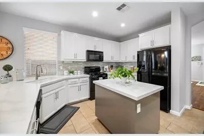 2261 Maverick Court, Modesto, CA 95355 - Photo 12