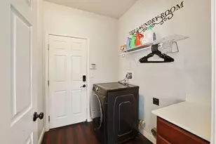 2304 Celebration Ln, Turlock, CA 95380 - Photo 8