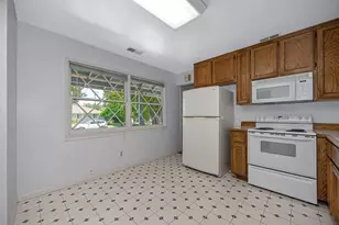 1705 Pluto Way, Sacramento, CA 95864 - Photo 24