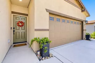 12738 Montbrook Way, Rancho Cordova, CA 95742 - Photo 40