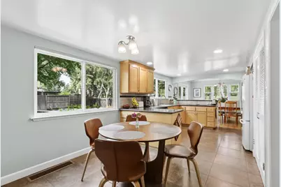 305 Cabrillo Avenue, Davis, CA 95616 - Photo 16