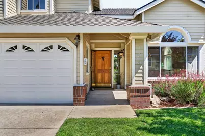 100 Bloomfield Way, Folsom, CA 95630 - Photo 4