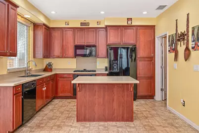 18 Bellows Pond Place, Sacramento, CA 95835 - Photo 12