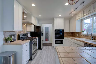 605 Camellia Street, Turlock, CA 95380 - Photo 18