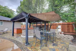 605 Camellia St, Turlock, CA 95380 - Photo 44
