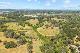 2105 Precision Pl, Auburn, CA 95603 - Photo 4