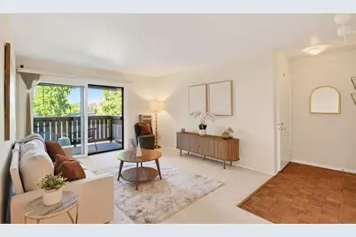 1427 Marchbanks Dr #4, Walnut Creek, CA 94598 - Photo 4