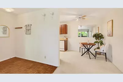 1427 Marchbanks Dr #4, Walnut Creek, CA 94598 - Photo 32