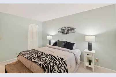 1427 Marchbanks Dr #4, Walnut Creek, CA 94598 - Photo 22