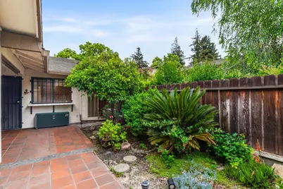 24 W Lancaster Drive, Stockton, CA 95207 - Photo 34