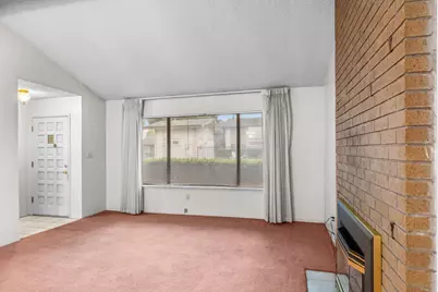 24 W Lancaster Drive, Stockton, CA 95207 - Photo 10