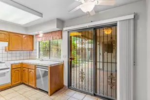 24 W Lancaster Dr, Stockton, CA 95207 - Photo 14