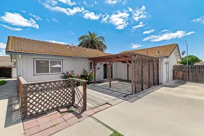 1541 W Kavanagh Avenue, Tracy, CA 95376 - Photo 28