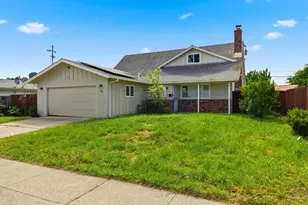 716 Aspen Dr, Yuba City, CA 95991 - Photo 2