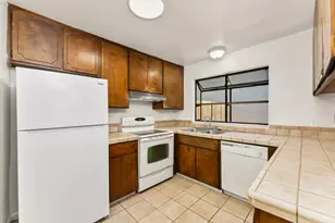 7003 Village Green Dr, Stockton, CA 95210 - Photo 20