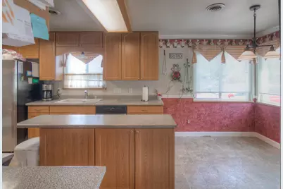 115 Alta Vista Avenue, Roseville, CA 95678 - Photo 50