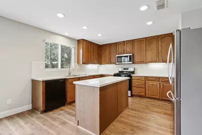 8691 Territorial Way, Elk Grove, CA 95624 - Photo 12