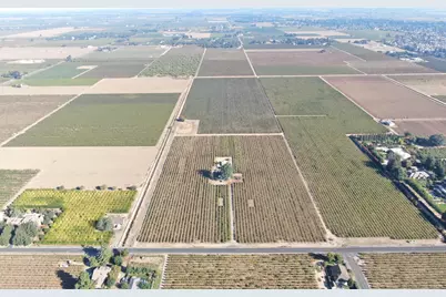 931 W Sargent Road, Lodi, CA 95242 - Photo 2