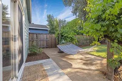 2433 Albany Avenue, Davis, CA 95618 - Photo 24
