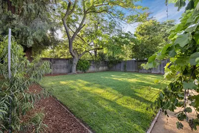 2433 Albany Avenue, Davis, CA 95618 - Photo 22