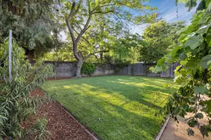 2433 Albany Ave, Davis, CA 95618 - Photo 22
