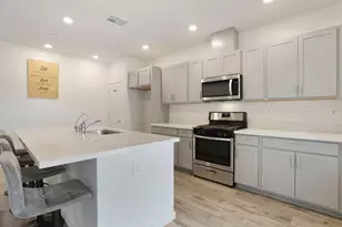 1335 S Kestrel Ln, Stockton, CA 95215 - Photo 20